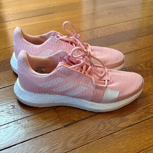 Women’s adidas Senseboost go boost. Glow Pink. 9.5